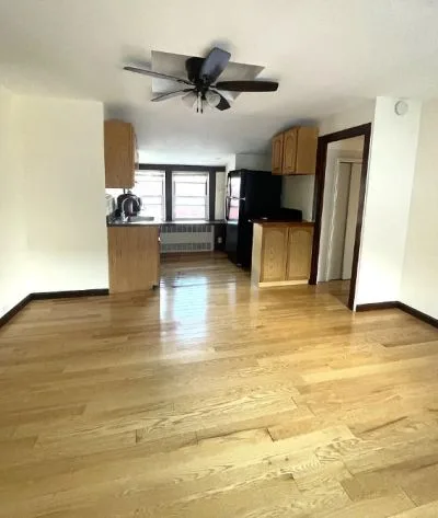 2 bds1 ba775 sqft - House for rent