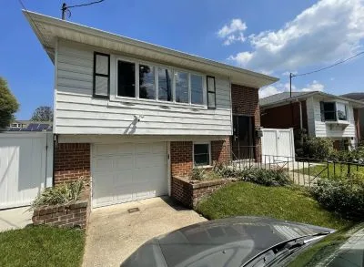3 beds 3 baths 2,500 sqft - House for rent
