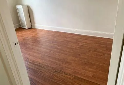3 beds  1 baths 1,000 sqft House for Rent