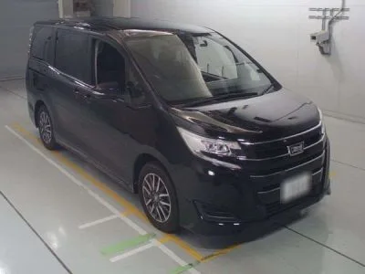 Toyota x noah 2018 car for sale