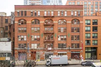 Landmark Arts Building Space Available