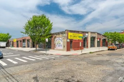 15,685 SF of Space Available