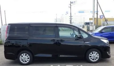 Toyota Noah X PACKAGE (HYBRID) 2020