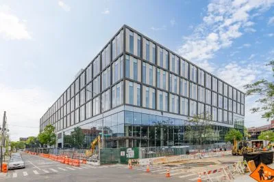 7,500 - 76,000 SF of 4-Star Space Available for Rent