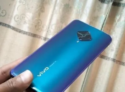 Vivo S1 Pro 8/128 snapdragon