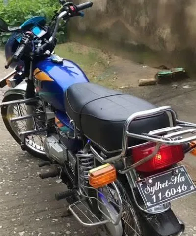 Yamaha RX 100 2000