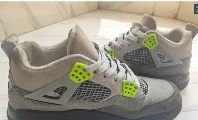 Air jordan 4 retro SE 95 neon