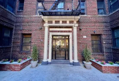 3 bds1 ba  Apartment for rent
