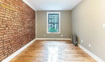 2 beds 1 baths House for Rent