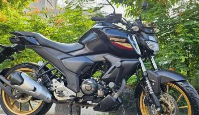 Yamaha FZS V3 Deluxe official 2023