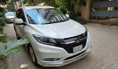 Honda Vezel Z-PKG 2014