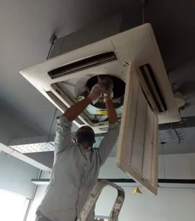 AC MAKER