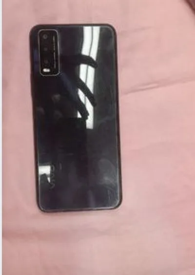 Vivo Y20 . (Used)