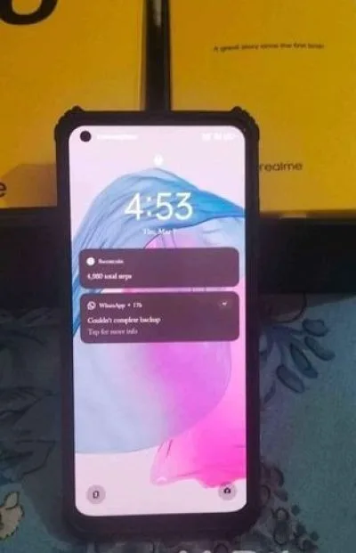 Realme 10 8/128 (Used)