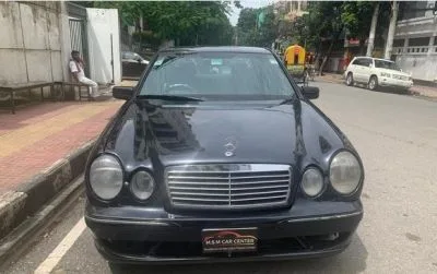 Mercedes-Benz S-Class 1996