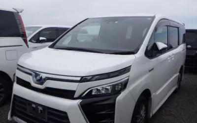 Toyota Voxy ZS-Kiramiki GP-4 2019