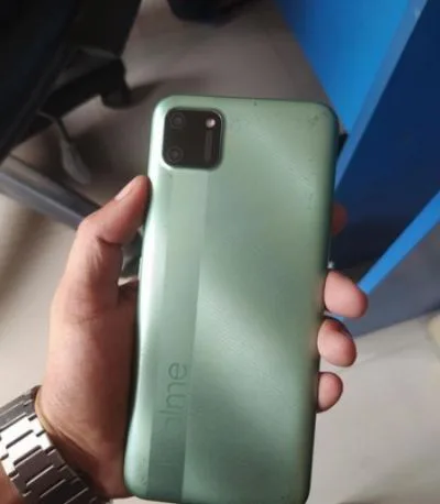 Realme C11 2/32 GB (Used)