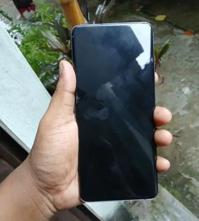 Samsung Galaxy A82 (Used)