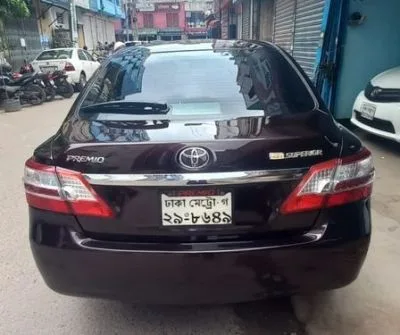 Toyota Premio (LPG) 2009