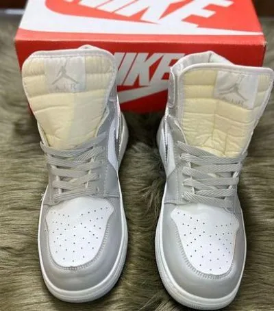 Jordan 1 sneaker for sale