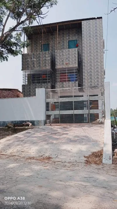 বাড়িসহ জমি বিক্রি হবে