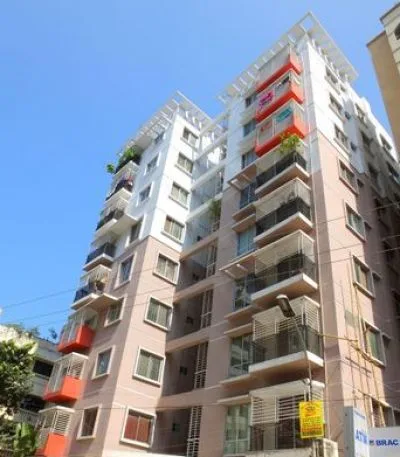 Prime Location_1175 sft_3rd Floor_Used Flat