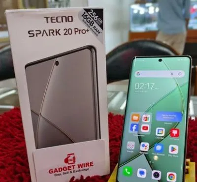 Tecno Spark 20 Pro+ 8/256 (Used)