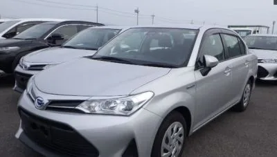 Toyota Axio X hybrid