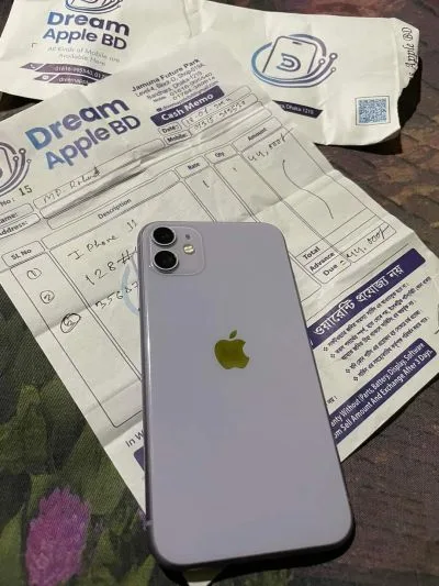 I Phone 11 Mobile Phone