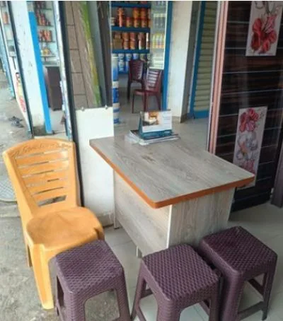চেয়ার, টেবিল