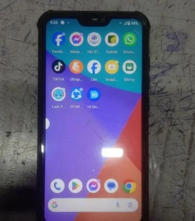 Xiaomi Mi A2 Lite 3/32