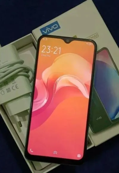 Vivo Y17 . (Used)