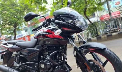 Bajaj Pulsar 150 Dual Disc 2023