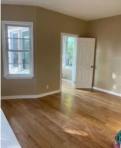 3 beds 1 baths Apartment for Rent