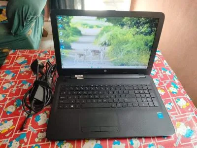 HP 15-ac005tu Laptop