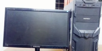 SSD 128GB 20" Monitor