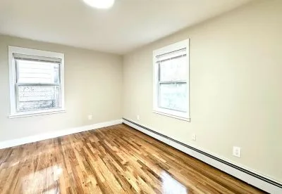 2 beds 1 baths House for Rent