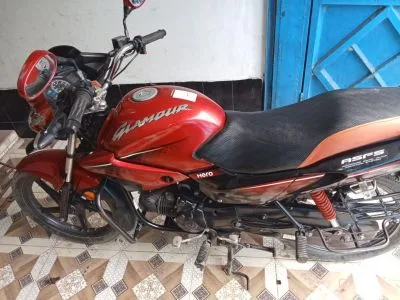 হিরো মটরসাইকেলটি বিক্রয় করা হবে
