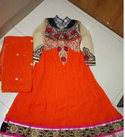 Round Dress