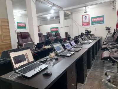 কম্পিউটার এবং ল্যাপটপ বিক্রি করা হবে