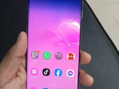 Samsung s10 Snapdragon 855