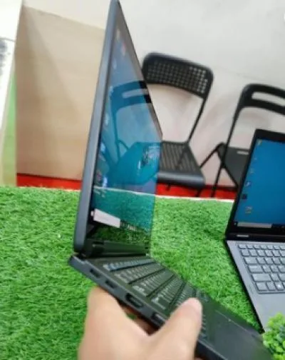 ডেল সিরিজ i5 8gen RAM 8+ 256 GB SSD From Abroad