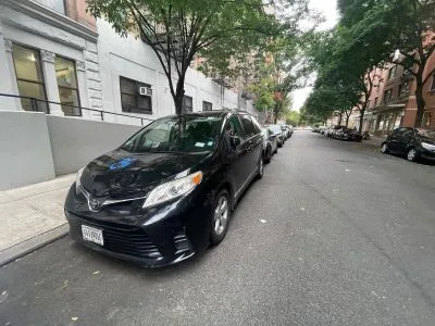 2018 Toyota sienna for Rent