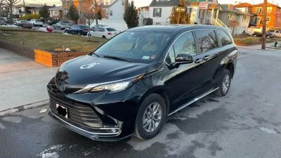 WAV Sienna hybrid for rent