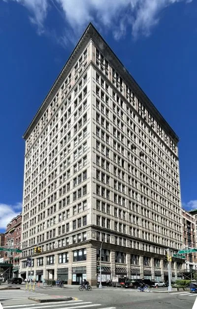 2,310 - 16,600 SF of 4-Star Retail Space Available