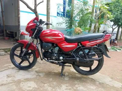 Freedom 100 সিসি মোটরসাইকেল
