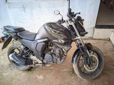 Yamaha FZ V2 Motorcycle