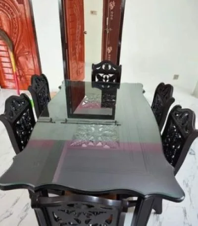 Dinning table