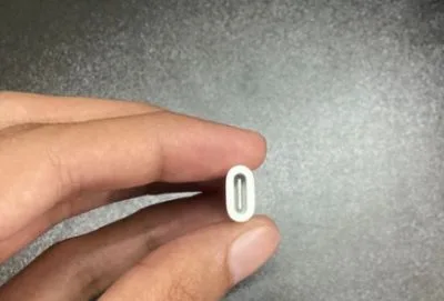 Apple USB-C to Pencil adapter