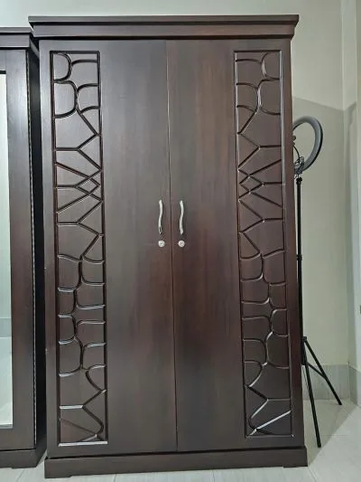 Double Part আলমারি বিক্রি করা হবে